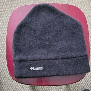 Columbia Midnight Black Fleece Hat